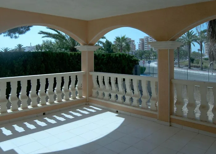 En Veneziola Con Atracadero Privado Villa *