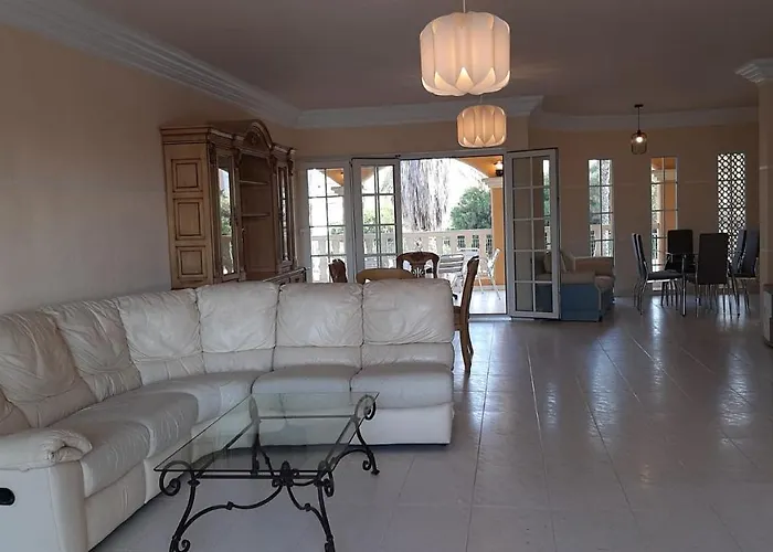 En Veneziola Con Atracadero Privado Villa *