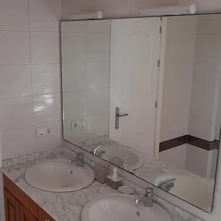 Villa En Veneziola Con Atracadero Privado *