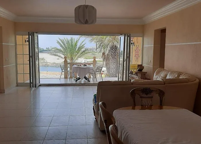 En Veneziola Con Atracadero Privado *